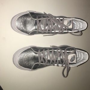Silver metallic vans women's 7.5