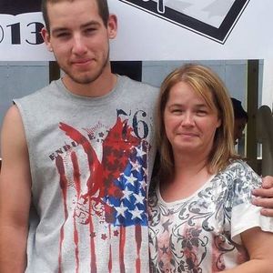 Meet your Posher, Mika