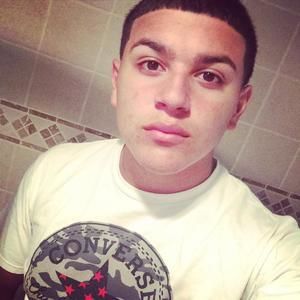 Meet your Posher, Nicholas