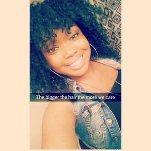 Meet your Posher, Jasmine