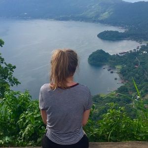 Meet your Posher, Annie