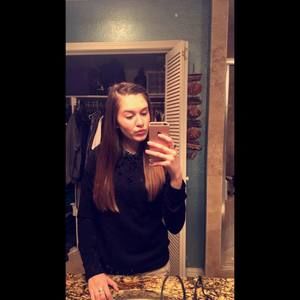 Meet your Posher, Desiree