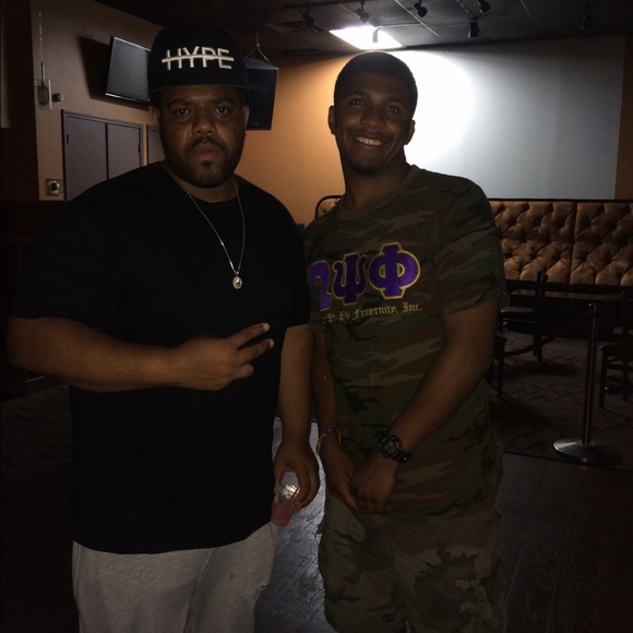 Meet your Posher, Lj