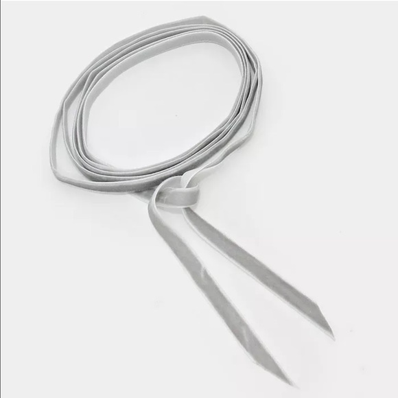 Gray Velvet Tie Wrap Choker Statement Necklace - Picture 2 of 2