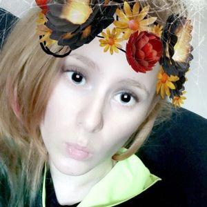 Meet your Posher, April