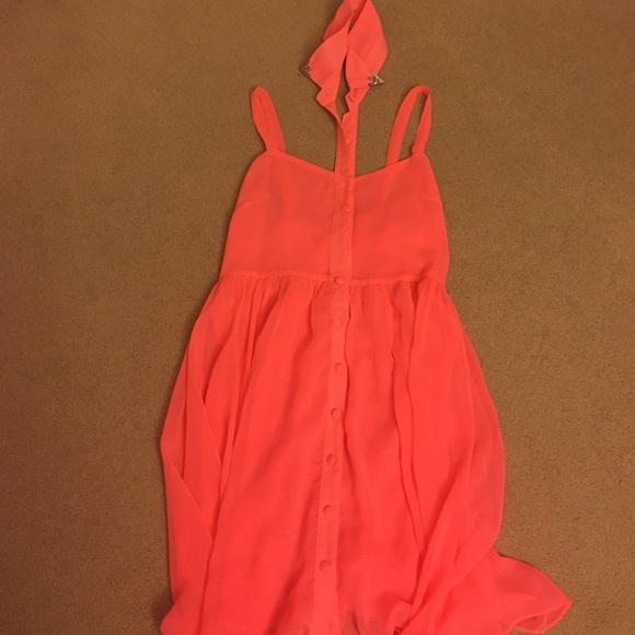 Hot pink Millau dress from LF - Picture 3 of 4