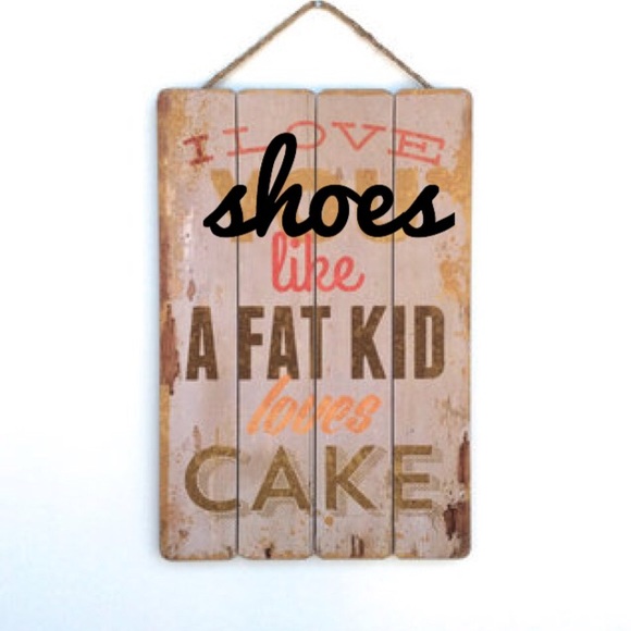 shoes - Picture 1 of 1