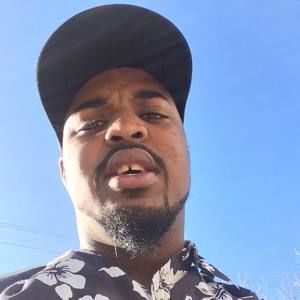 Meet your Posher, Devin