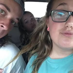 Meet your Posher, Grace