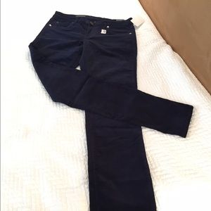 Never Worn Navy Mid Rise Skinny Straight Leg