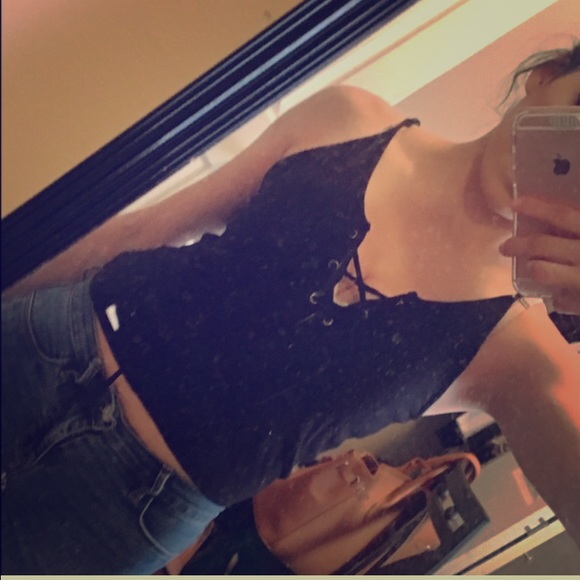Black lace up tank crop top