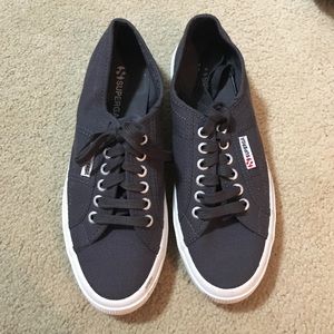 Dark grey superga sneaker shoes size 8