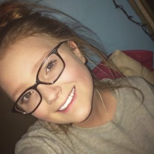 Meet your Posher, Molly-renee