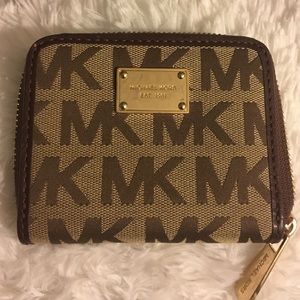 Michael Kors wallet