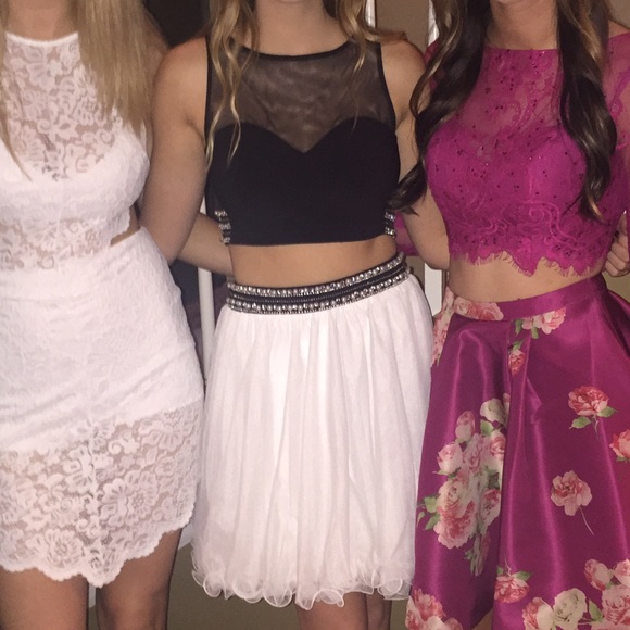 Homecoming Dress - "Blondie Nights" - Picture 3 of 4