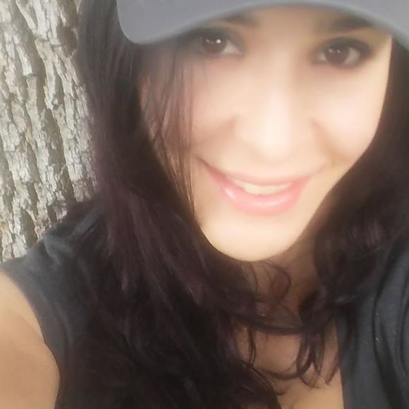 Meet your Posher, Rebecca