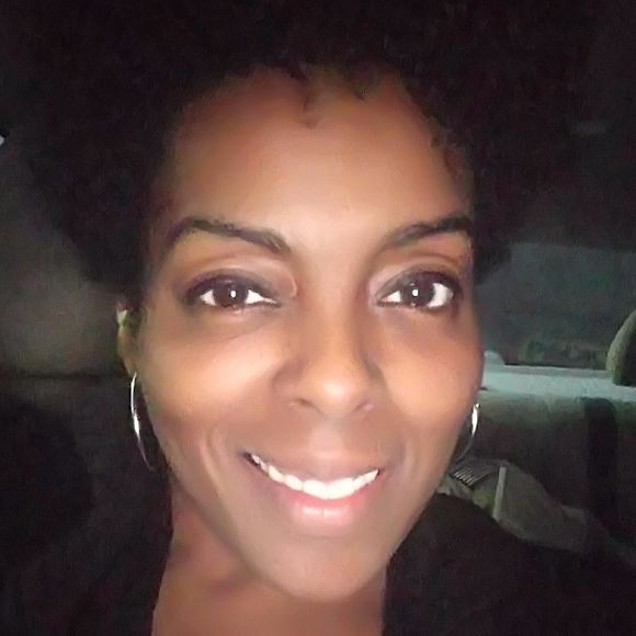 Meet your Posher, Terricia