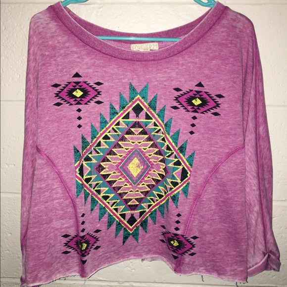 Magenta long-sleeve rustic crop sweater