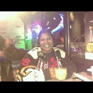 Meet your Posher, Laquita