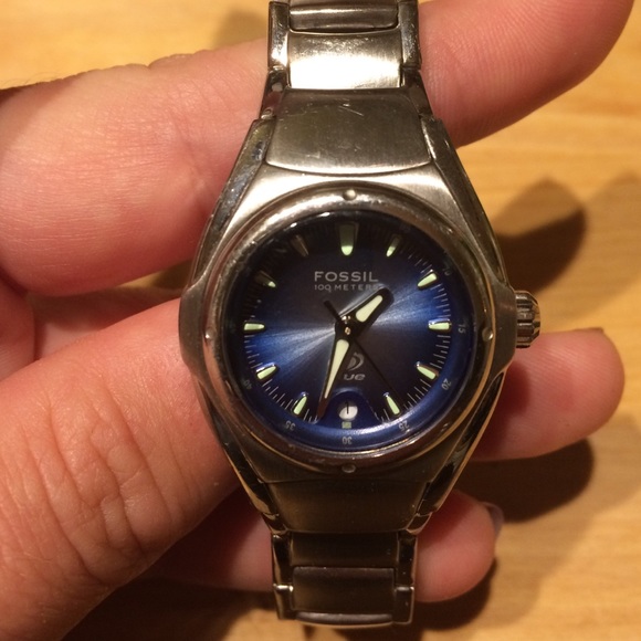 Fossil Watch - Picture 3 of 4