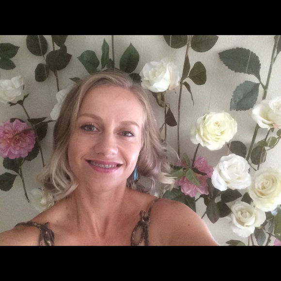 Meet your Posher, Ania - Picture 2 of 3