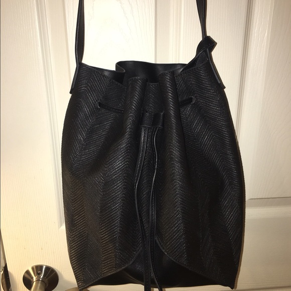 Danielle Nicole cross body  bucket bag