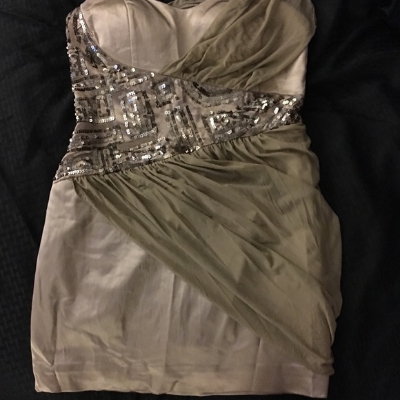Bebe dress