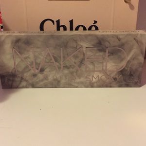 Urban Decay- Naked SMOKY Palette NEW