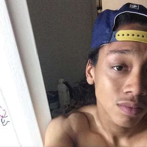 Meet your Posher, Dee