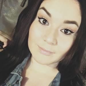 Meet your Posher, Alexandra