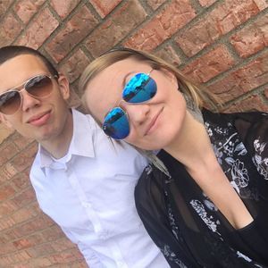 Meet your Posher, Christian