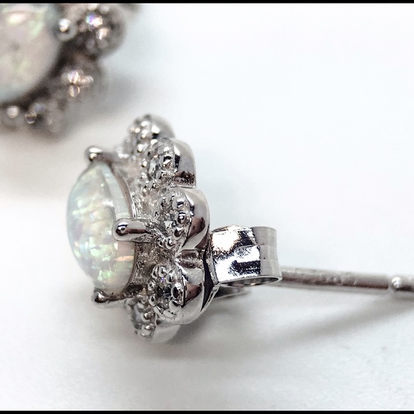 Sterling Silver Flower Stud Earrings with CZ - Picture 4 of 4