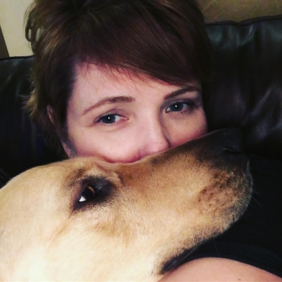 Meet your Posher, Suzanne - Picture 1 of 1