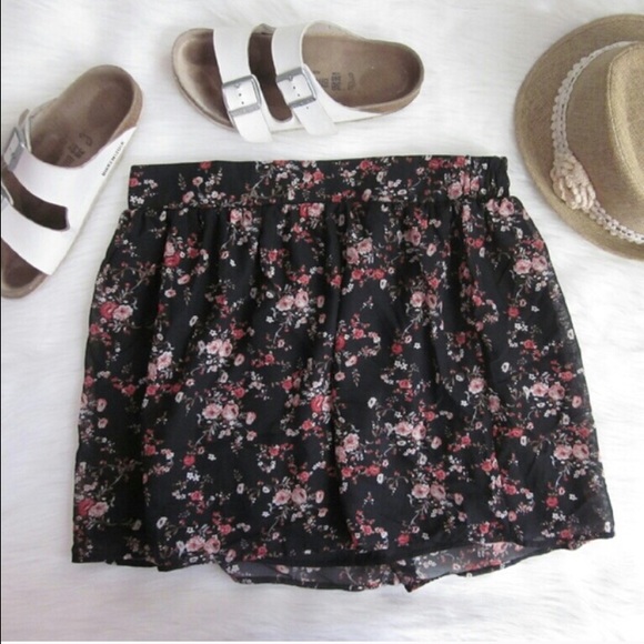 Living doll floral skirt