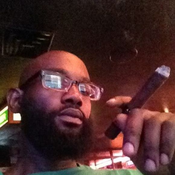 Meet your Posher, Philip