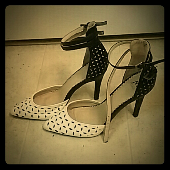 Women's high heal shoes.