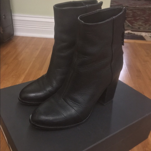Rag & Bone Newbury Bootie Black LeAther size 8 - Picture 2 of 4
