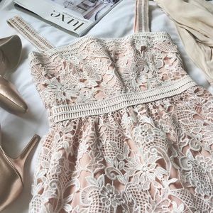 Self Portrait look-a-like midi dress.