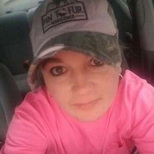 Meet your Posher, Iris