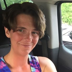 Meet your Posher, Debra