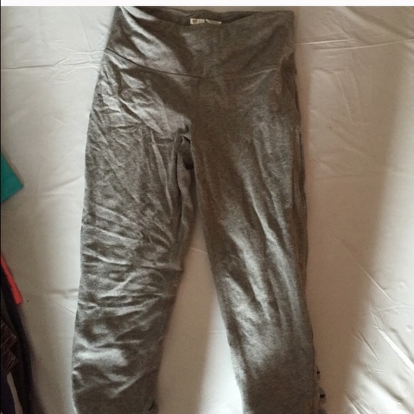 GREY ACTIVE LEGGINGS