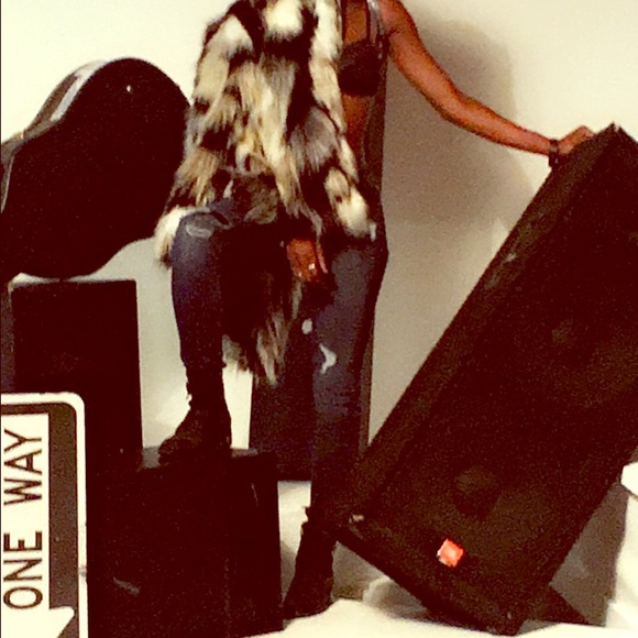 Vintage Fur with black leather collar - Picture 1 of 3