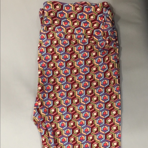LuLaroe OS Leggings - Picture 2 of 4