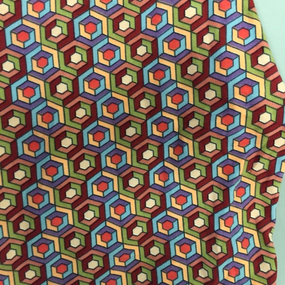 LuLaroe OS Leggings - Picture 3 of 4