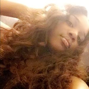 Meet your Posher, Daisha