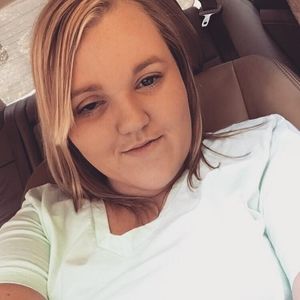 Meet your Posher, Savannah