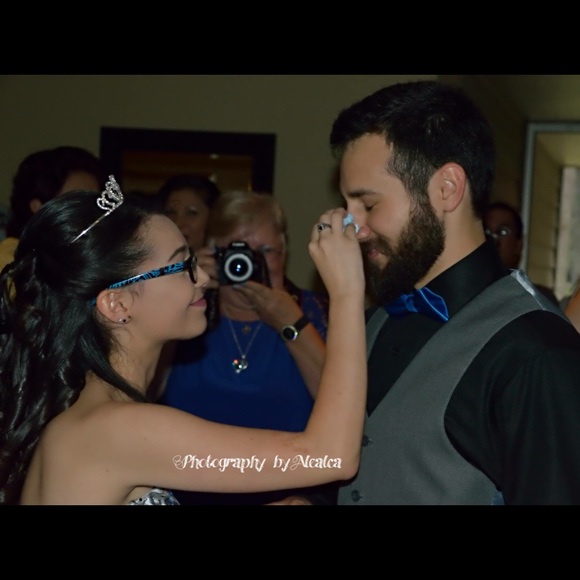 Meet your Posher, Leeanna - Picture 3 of 3