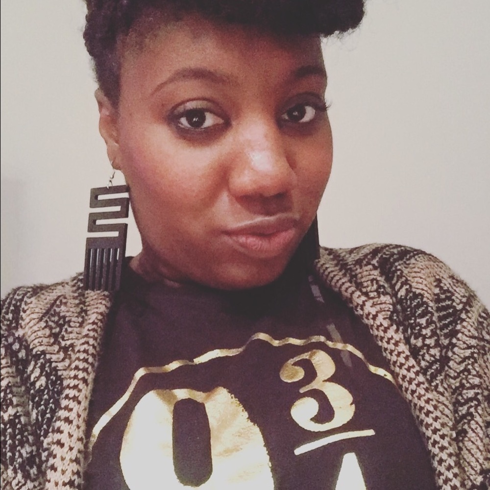 Meet your Posher, Sparklle