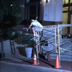 Meet your Posher, Dominic