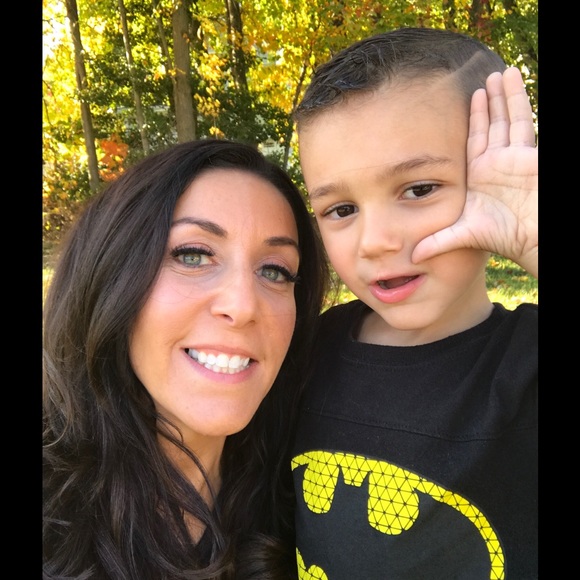 Meet your Posher, Maria - Picture 2 of 4